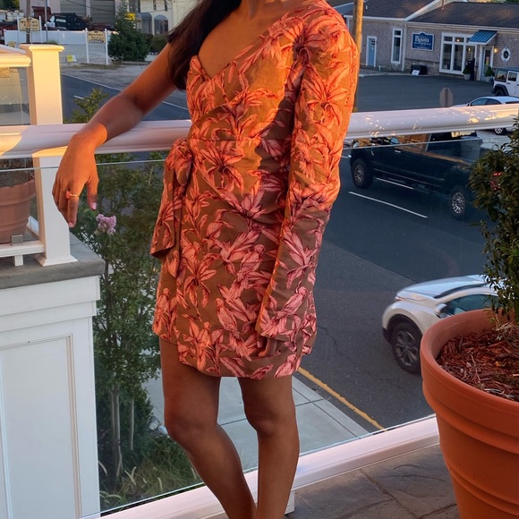 Significant Other Eva one shoulder Dress - Picture 3 of 6